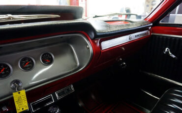 Chevrolet-El-Camino-1964-Classic-Car-26