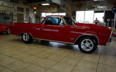 Chevrolet-El-Camino-1964-Classic-Car-9