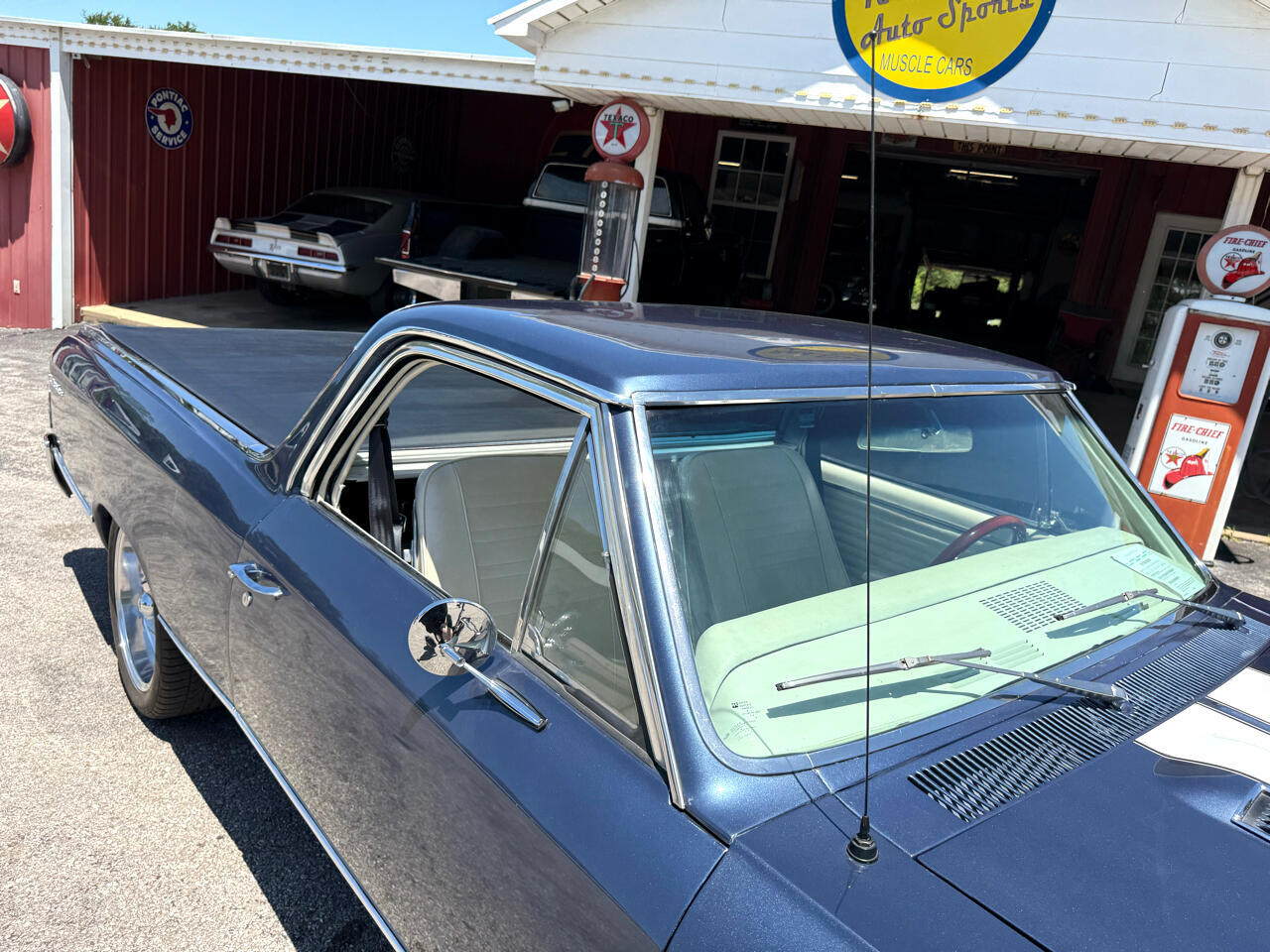 Chevrolet-El-Camino-1967-American-Muscle-Car-31
