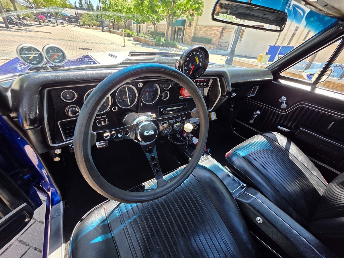 Chevrolet-El-Camino-1970-12