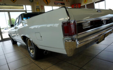 Chevrolet-El-Camino-1970-Classic-Car-17