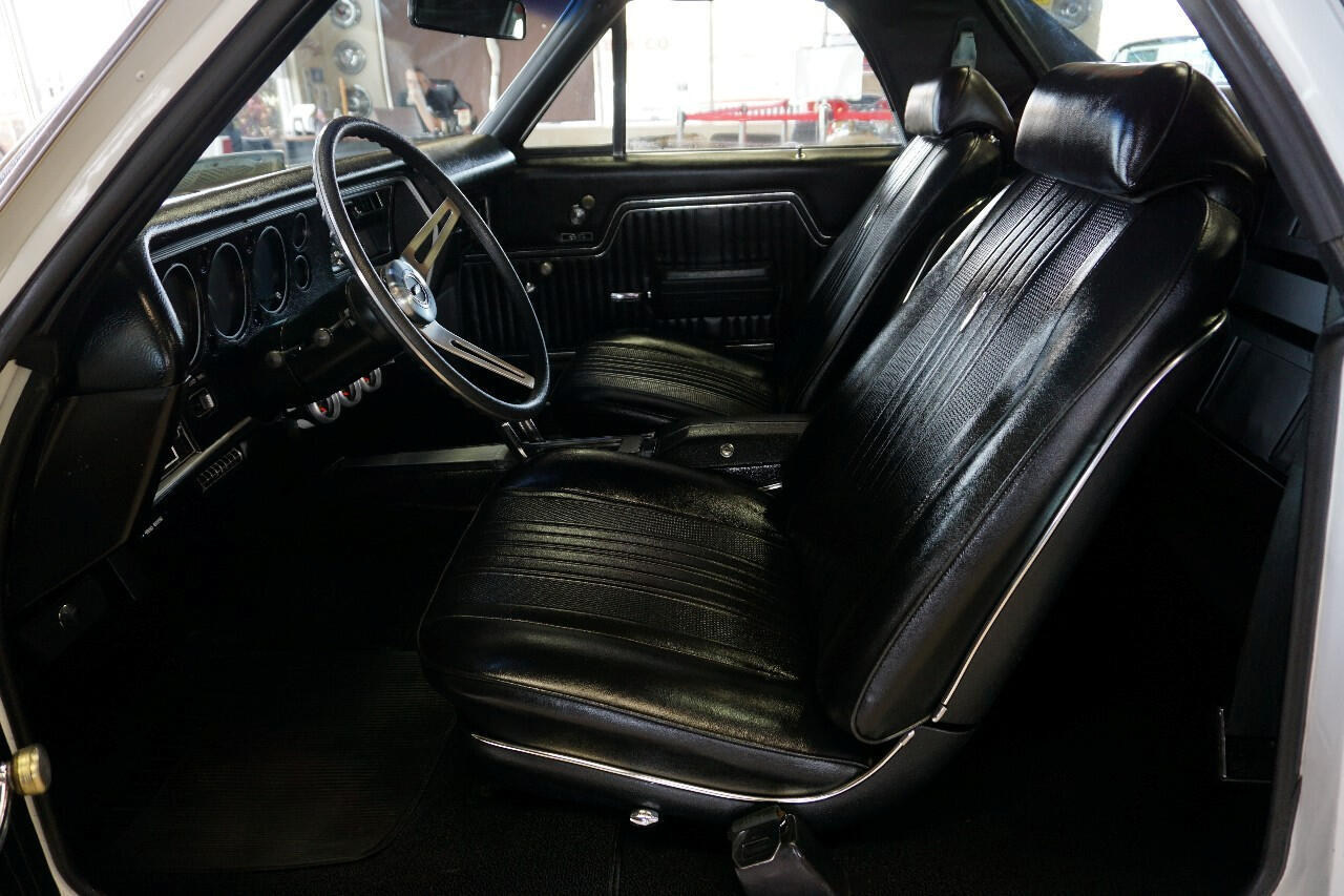 Chevrolet-El-Camino-1970-Classic-Car-22