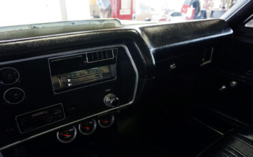 Chevrolet-El-Camino-1970-Classic-Car-26