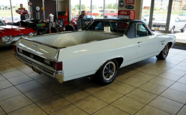 Chevrolet-El-Camino-1970-Classic-Car-9