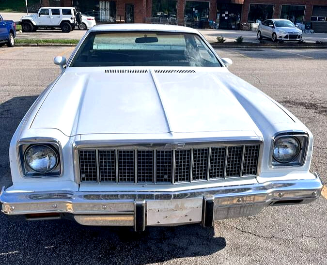 Chevrolet-El-Camino-1975-Standard-Cab-Pickup-1