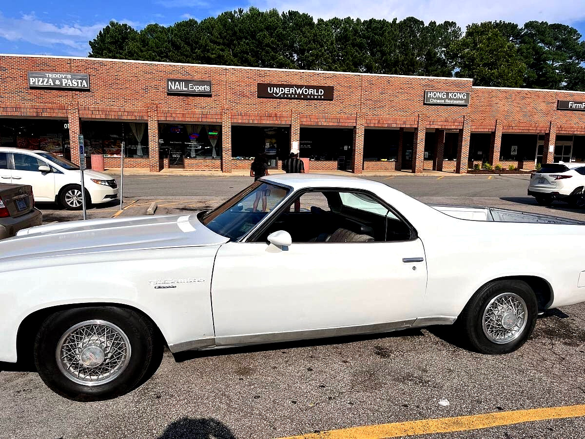 Chevrolet El Camino 1975 Standard Cab Pickup