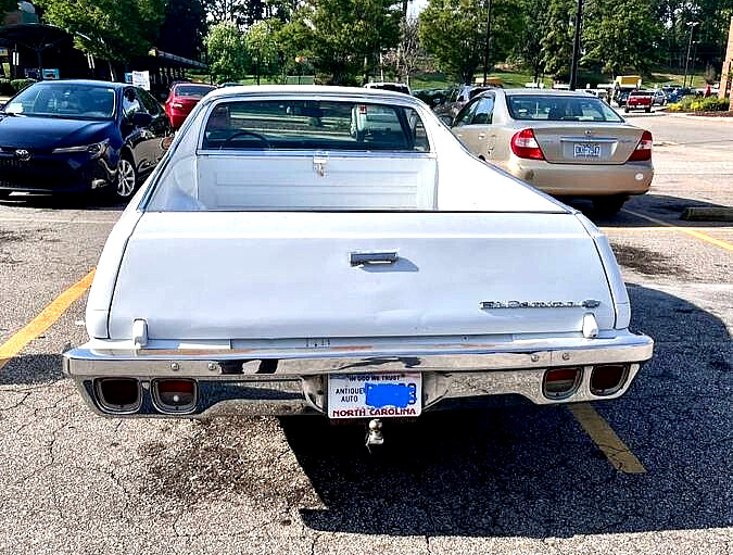 Chevrolet-El-Camino-1975-Standard-Cab-Pickup-4