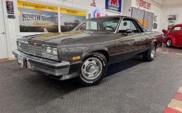 Chevrolet-El-Camino-1984-Pickup-1