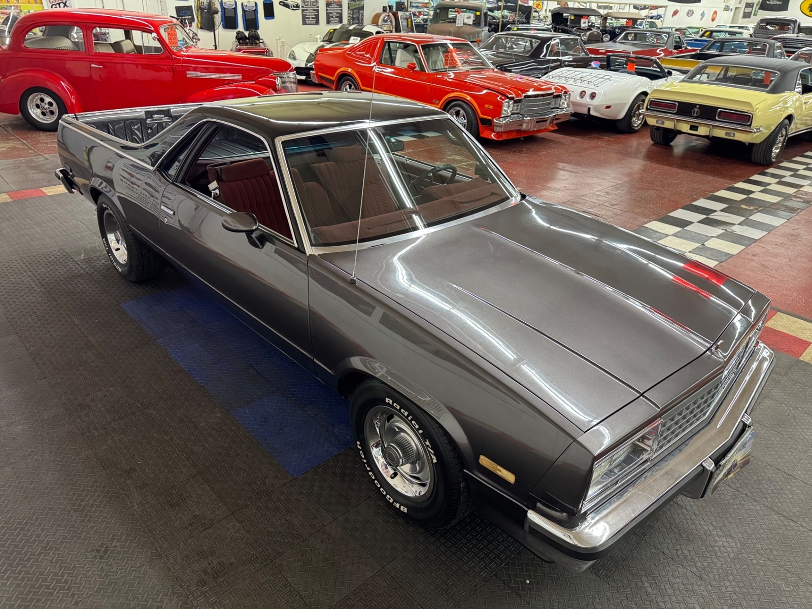 Chevrolet-El-Camino-1984-Pickup-22