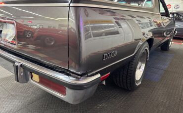 Chevrolet-El-Camino-1984-Pickup-37
