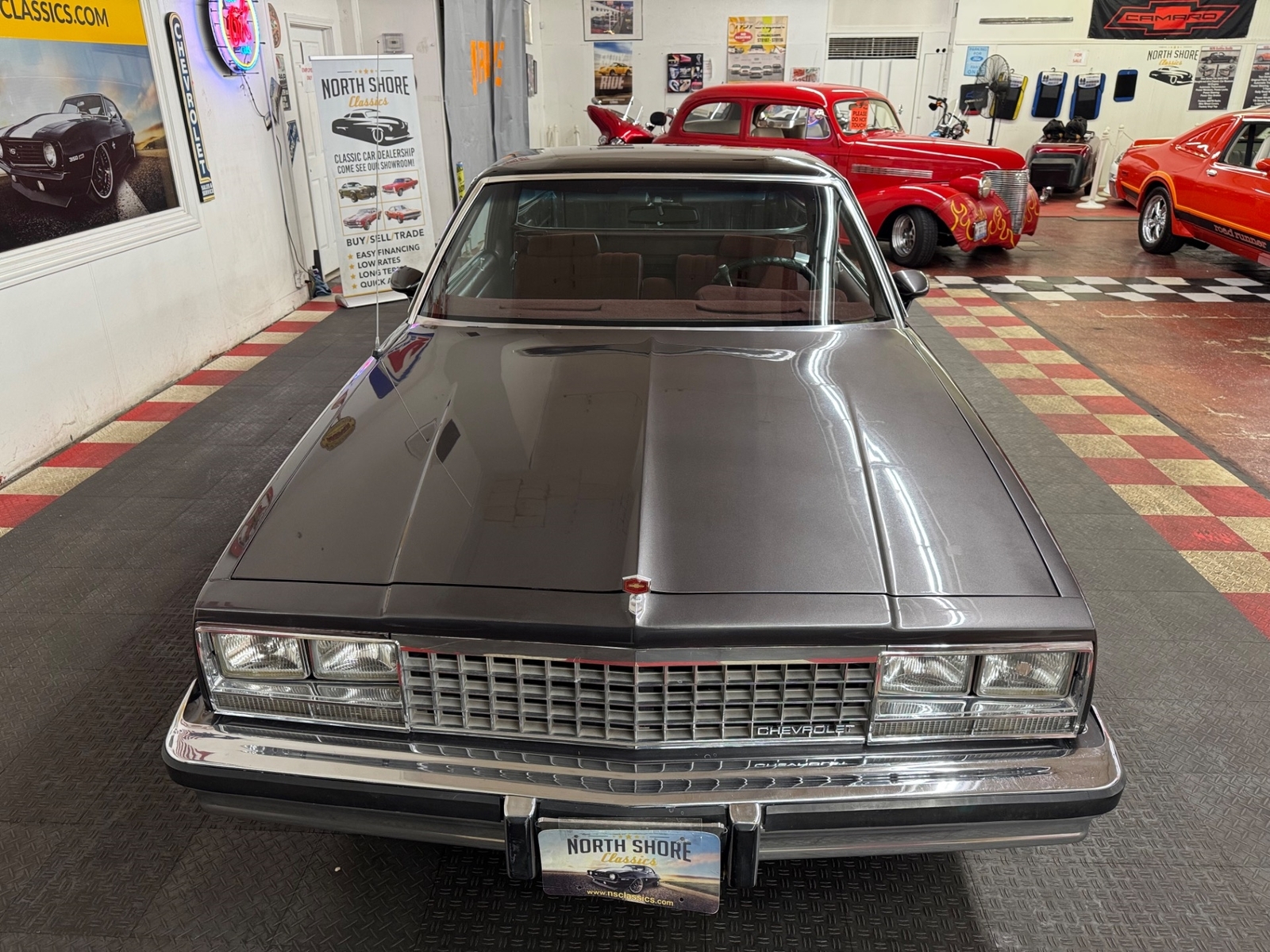 Chevrolet-El-Camino-1984-Pickup-4