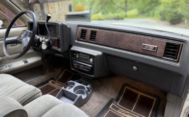 Chevrolet-El-Camino-1984-Pickup-Truck-34
