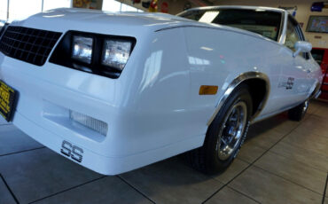 Chevrolet-El-Camino-1984-Truck-16