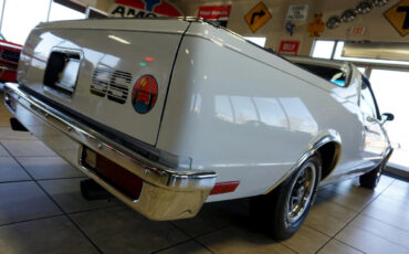 Chevrolet-El-Camino-1984-Truck-18