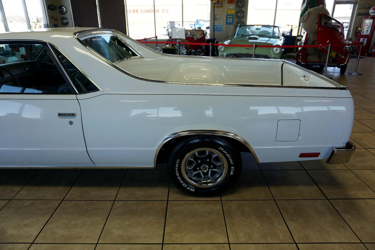 Chevrolet-El-Camino-1984-Truck-36