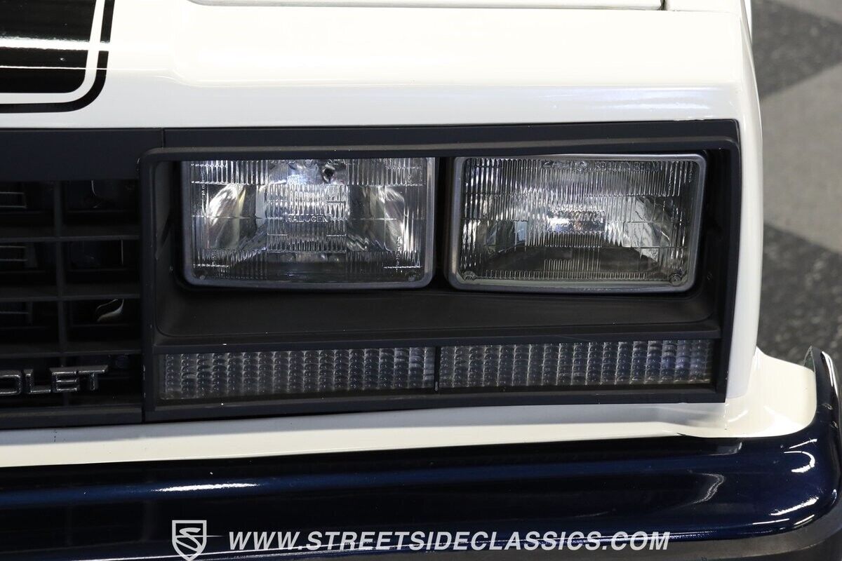 Chevrolet-El-Camino-1986-Pickup-Truck-19