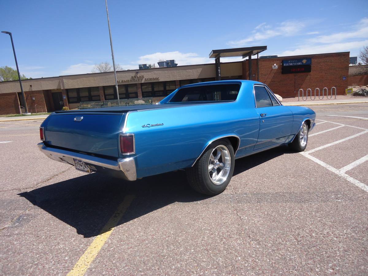Chevrolet-El-camino-1968-blue-5