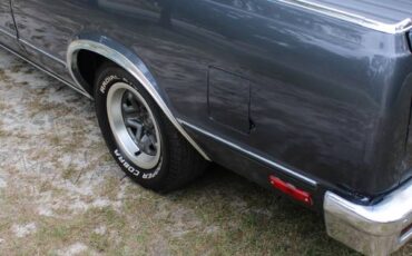 Chevrolet-El-camino-1984-blue-19