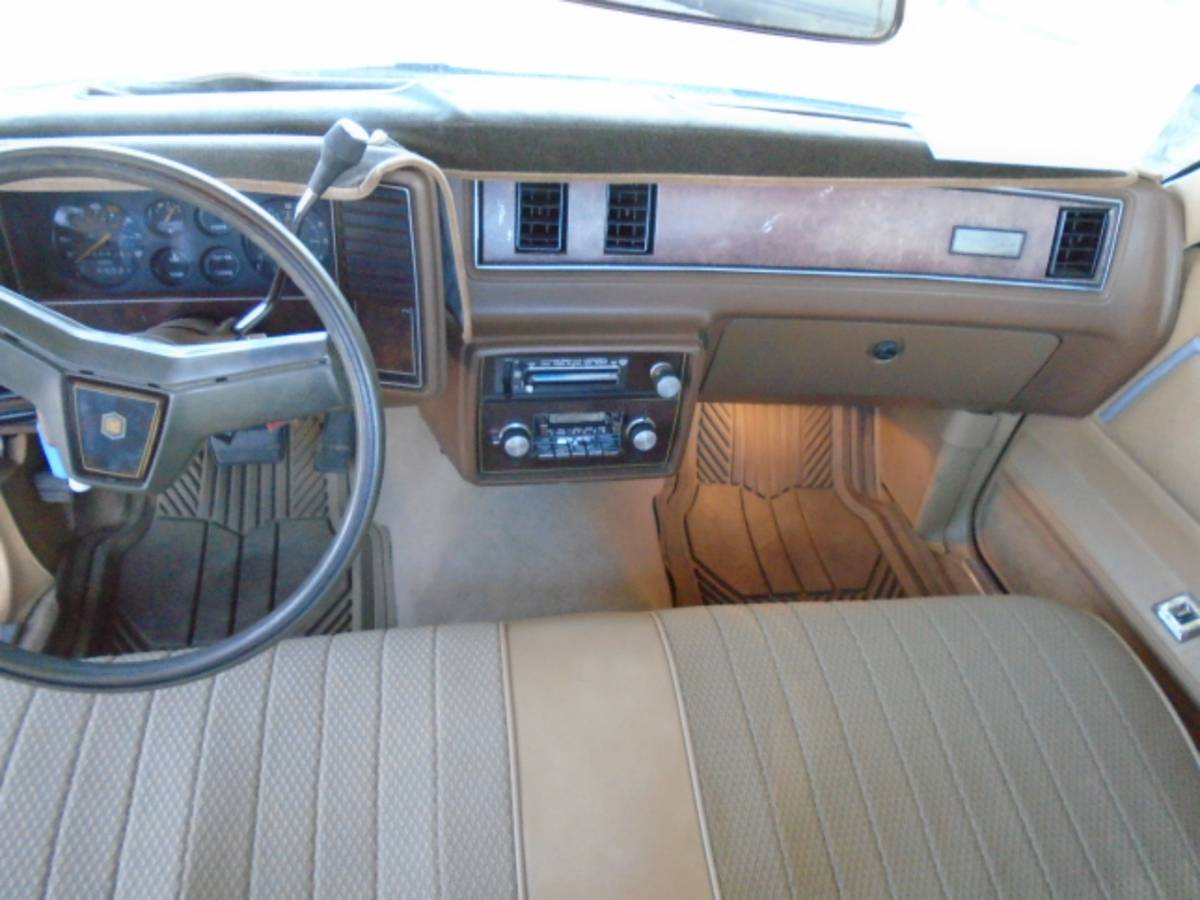 Chevrolet-El-camino-1985-custom-15