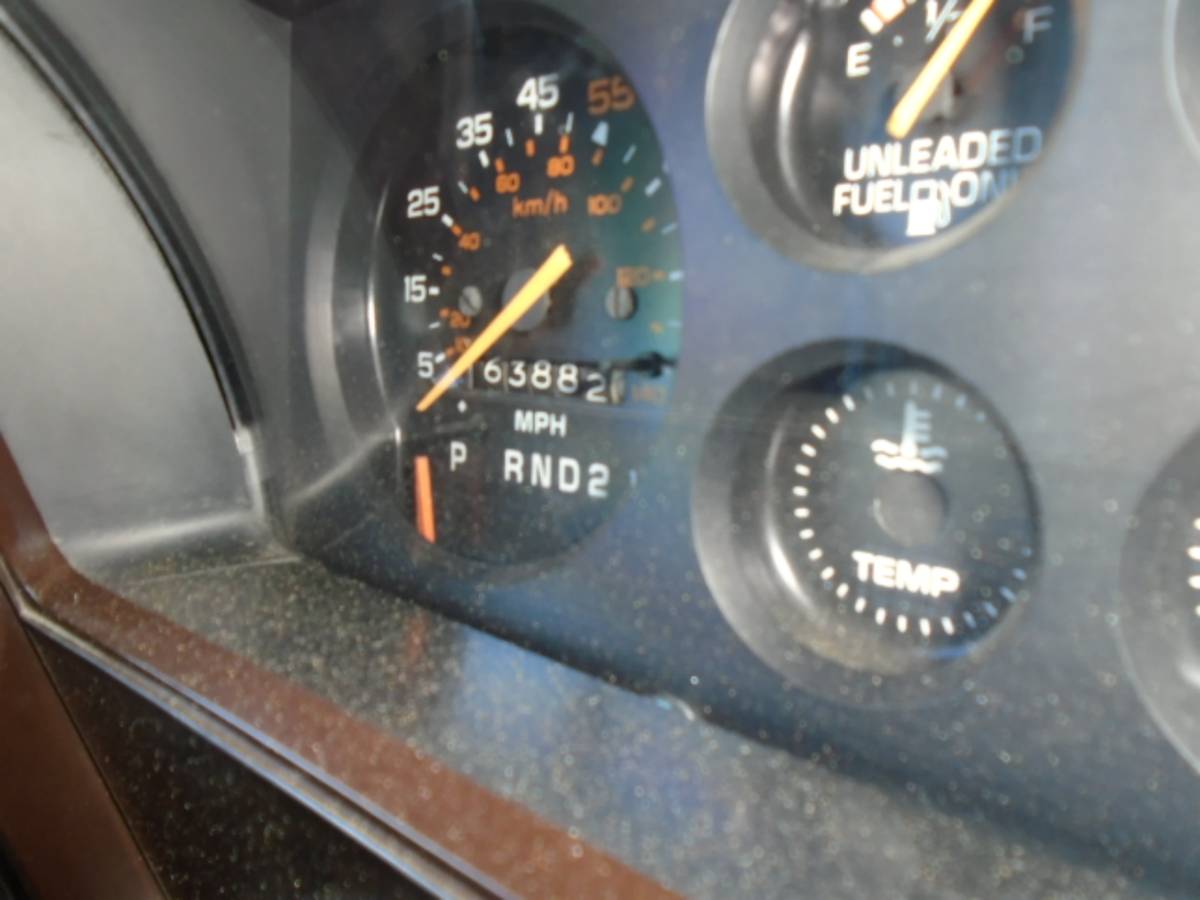 Chevrolet-El-camino-1985-custom-19