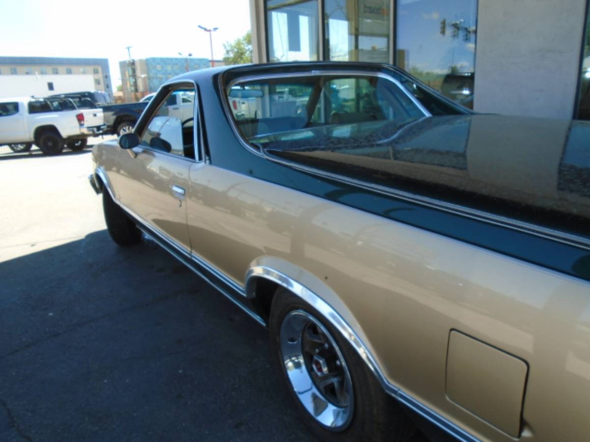 Chevrolet-El-camino-1985-custom-5