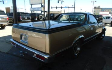 Chevrolet-El-camino-1985-custom-7