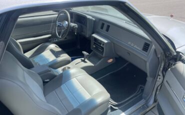 Chevrolet-El-camino-1987-silver-1