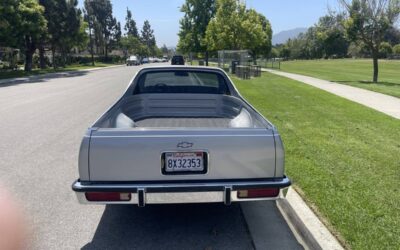 Chevrolet El camino  1987 silver