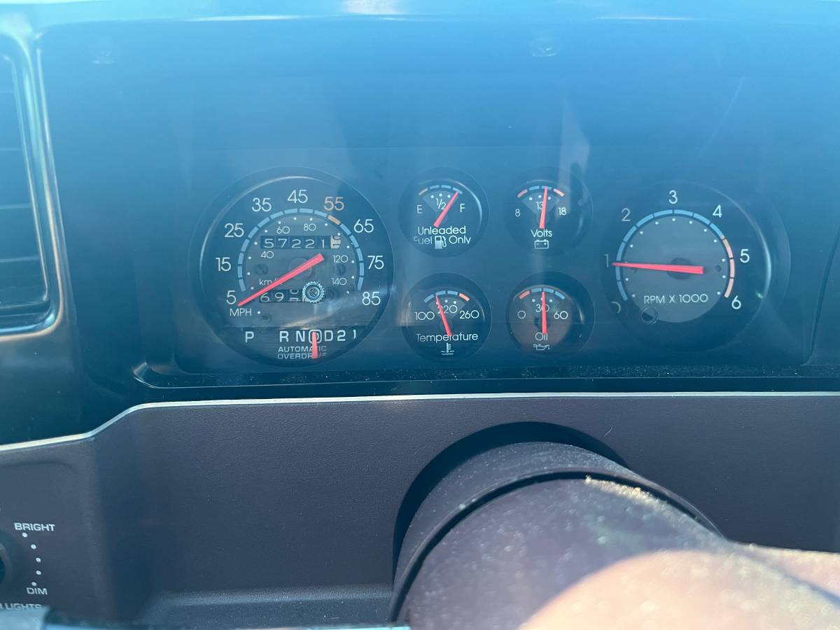 Chevrolet-El-camino-conquista-1986-red-4