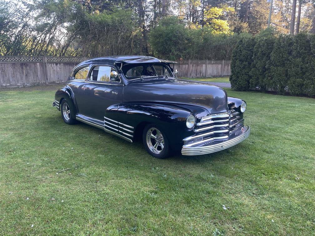 Chevrolet-Fleetline-1948-grey-1