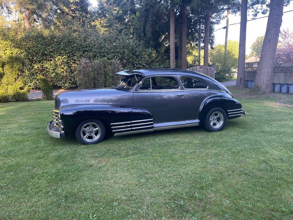 Chevrolet-Fleetline-1948-grey-7