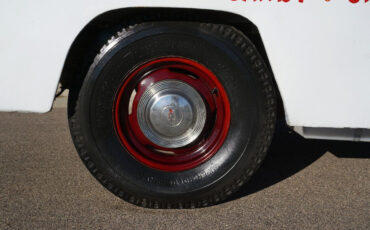 Chevrolet-G20-Van-1966-Classic-Car-30