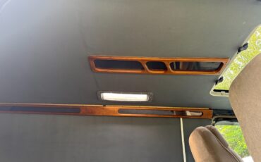 Chevrolet-G20-Van-1982-Minivan-10