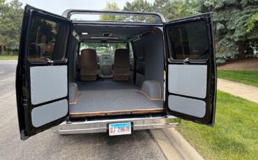 Chevrolet-G20-Van-1982-Minivan-18