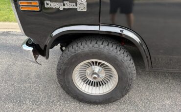 Chevrolet-G20-Van-1982-Minivan-20