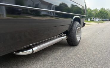 Chevrolet-G20-Van-1982-Minivan-22