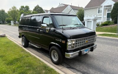 Chevrolet G20 Van 1982 Minivan