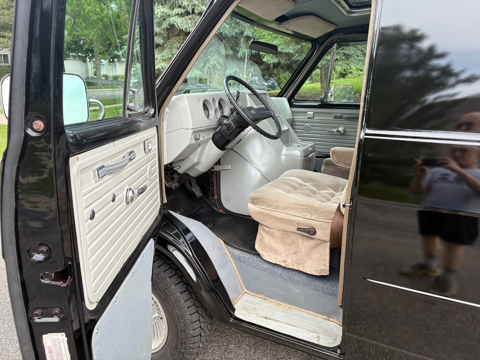 Chevrolet-G20-Van-1982-Minivan-6