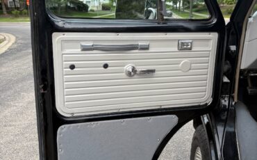 Chevrolet-G20-Van-1982-Minivan-7