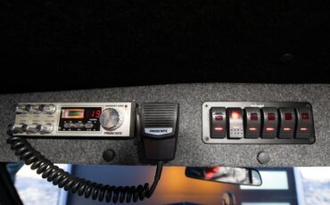 Chevrolet-G20-Van-1984-Standard-Passenger-Van-21