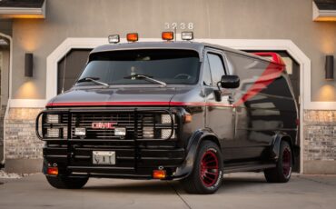 Chevrolet-G20-Van-1984-Standard-Passenger-Van-36