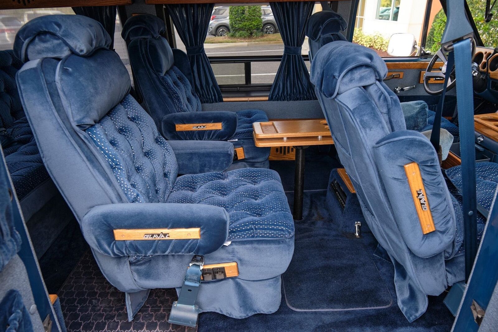 Chevrolet-G20-Van-1990-Van-11