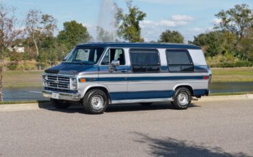 Chevrolet-G20-Van-1990-Van-16