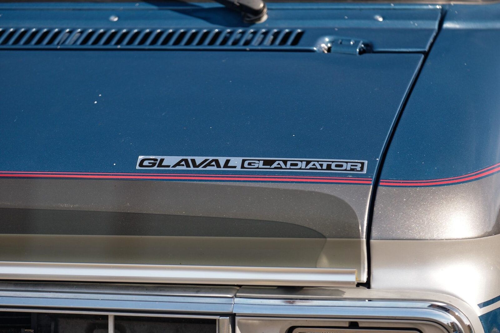 Chevrolet-G20-Van-1990-Van-25