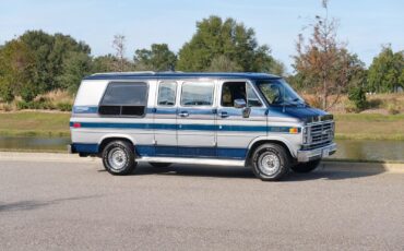 Chevrolet-G20-Van-1990-Van-31