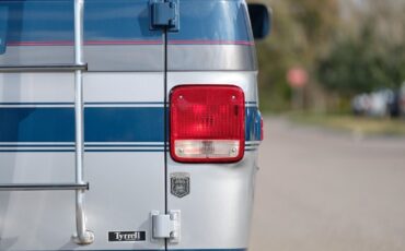 Chevrolet-G20-Van-1990-Van-37