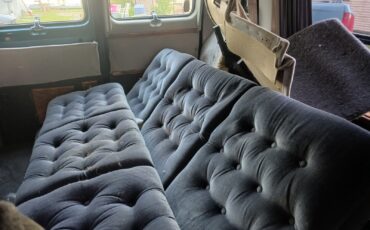 Chevrolet-G20-Van-1994-Standard-Passenger-Van-4
