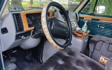 Chevrolet-G20-Van-1994-Standard-Passenger-Van-7