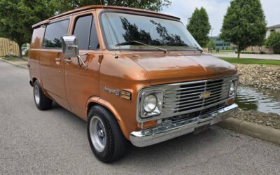 Chevrolet G20 van  1976 orange