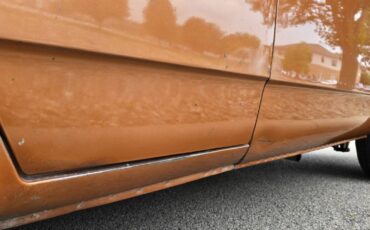 Chevrolet-G20-van-1976-orange-5